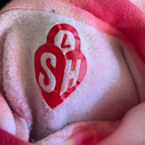 ANIME AKIRA SECRET HEART HOODIE - Picture 6 of 6